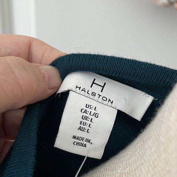 H Halston Heritage Deep Teal Knit with Embellished Neckline Short Sleeve NWOT - Picture 2 of 11